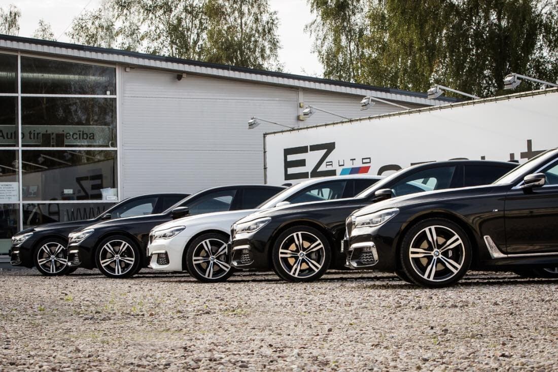EZAuto Showroom